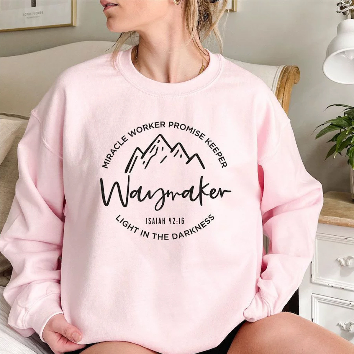 Be The Light Sweatshirt Gift For Christians Mathew 5:14 Swea - Image 2