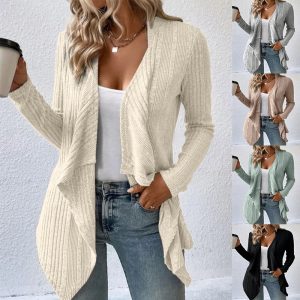 TEMU, a popular and versatile women's clothing brand specializing in cross-border e-commerce from Europe and America, presents a stylish and versatile autumn/winter solid color knitted cardigan with a long sleeve.