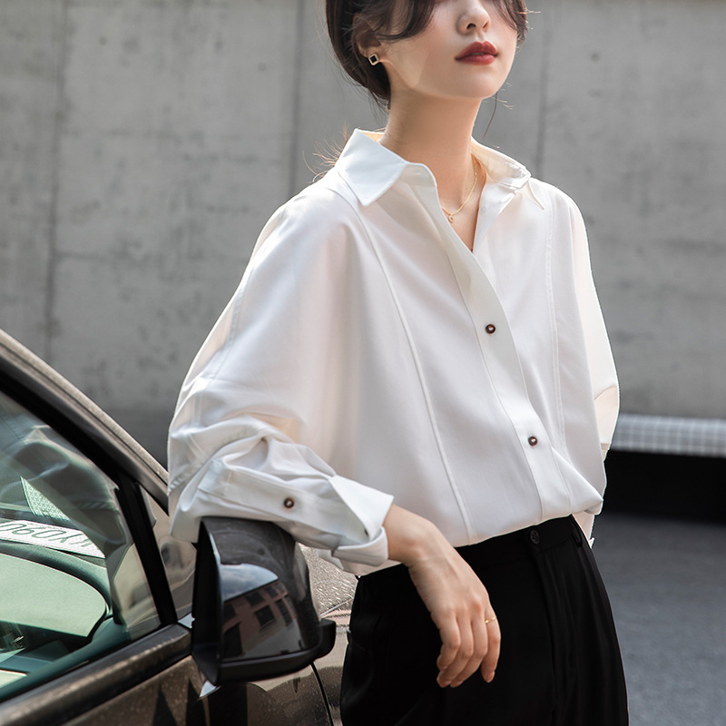 French-style women's shirt, 2026 spring and autumn, white top, new design, layering, niche style, long-sleeved, wrinkle-resistant shirt. - Image 3