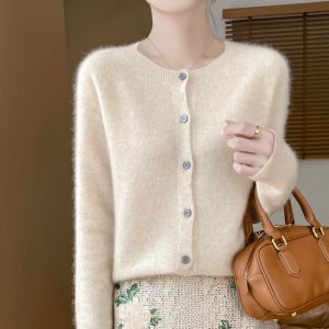 Manufacturers cross-border wholesale 100% soft waxy wool seamless one-line osmanthus long-sleeved cardigan jacket top spot customization