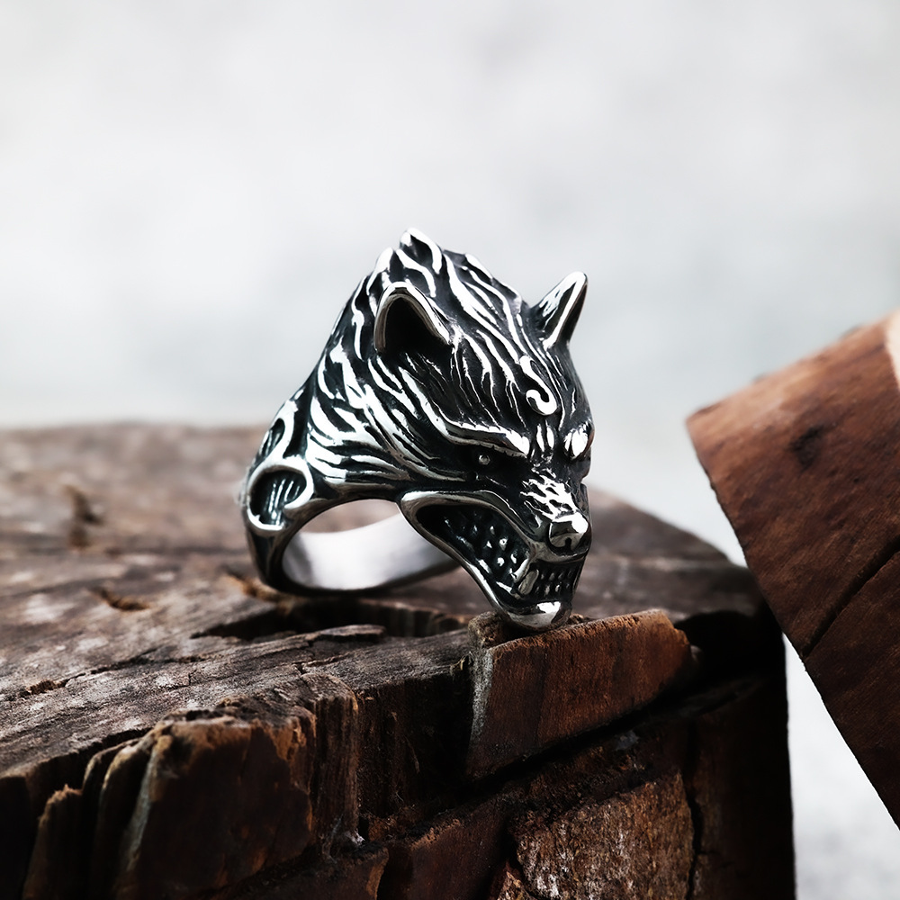 European and American style retro hip-hop hollow wolf head pattern fashion men's ring domineering Viking ring - Image 3