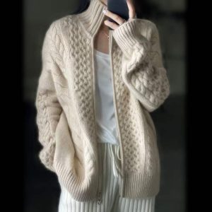 Heavyweight new autumn/winter wool cardigan for women, thickened pure wool zipper collar sweater, loose-fitting wool coat.