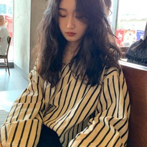 Lazy French style Hong Kong style temperament long-sleeved tops for women, design niche striped shirts, all-match early autumn
