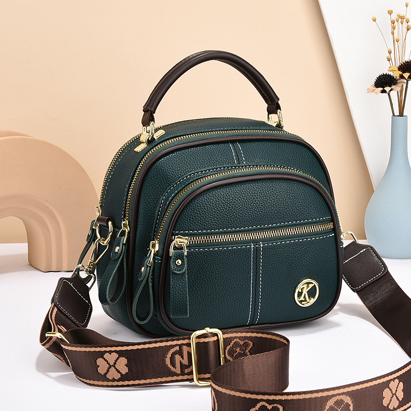 Bags for women 2023 new versatile crossbody bags ladies shoulder bags hand-held small square bags TikTok live broadcast hot wholesale - Image 9