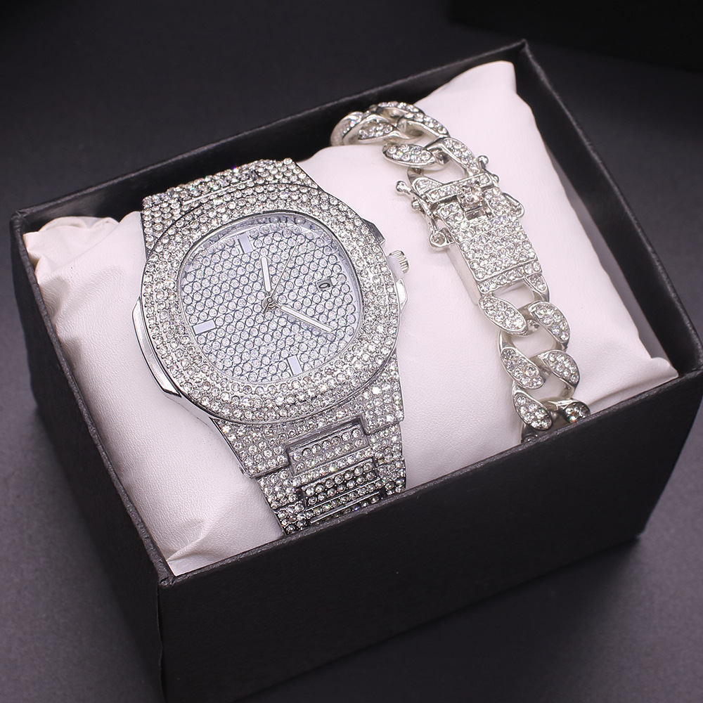 Casual, trendy and personalized large square dial full of diamonds steel band quartz watch + bracelet (2pcs/set)